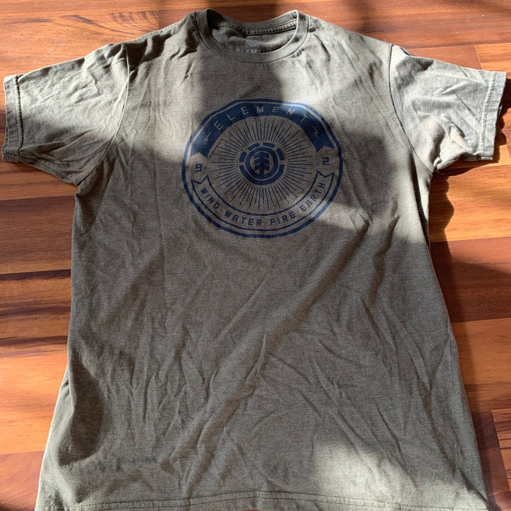 Men’s tee